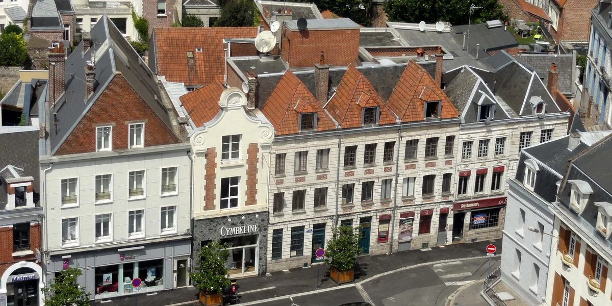Paysage des Hauts-de-France : la place de la Vacquerie à Arras