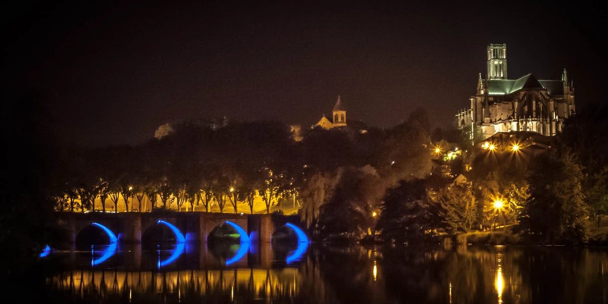 Vue de Limoges : le pont Saint-Étienne et la cathédrale